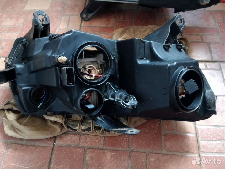 Фары на renault logan 2