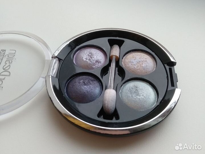 Тени для век