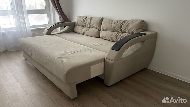 Диван прямой раскладной бу