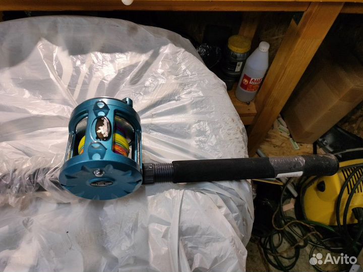 Спиннинг морской с катушкой