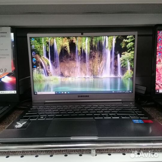 Ноутбук Samsung NP700-Z3A (1270 Н2)