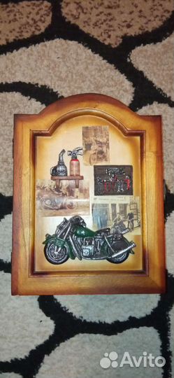 Ключница настенная из дерева