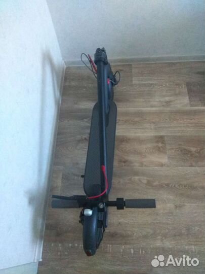 Электросамокат Xiaomi Mi Electric Scooter Pro