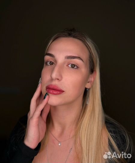 Перманентный макияж бровей и губ