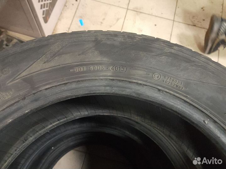 Nokian Tyres Hakkapeliitta R2 215/55 R17