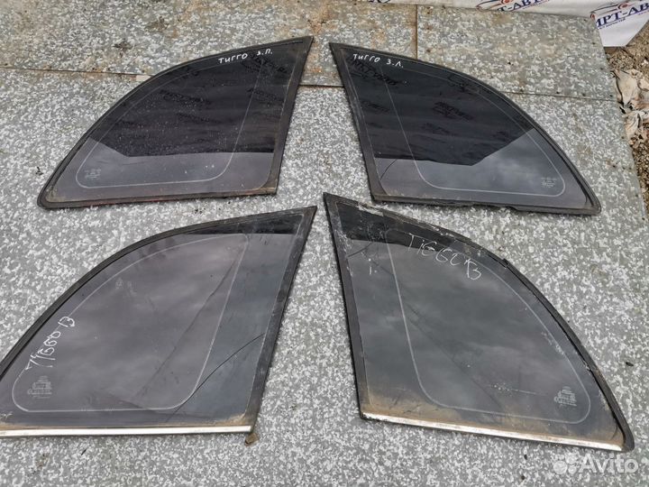 Стекла форточка chery Tiggo T11 FL