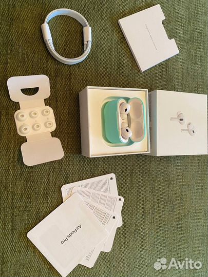 Apple AirPods Pro 2