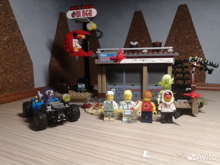 Lego Hidden side 70422:Нападение на закусочную