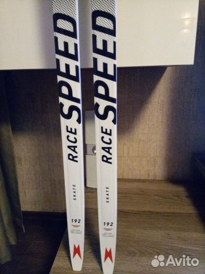 Беговые лыжи коньковые