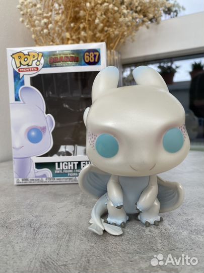 Funko POP Дневная Фурия, Light Fury