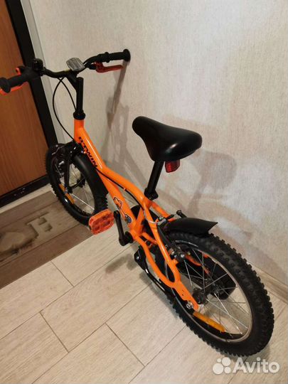 Детский велосипед btwin 4-6 лет