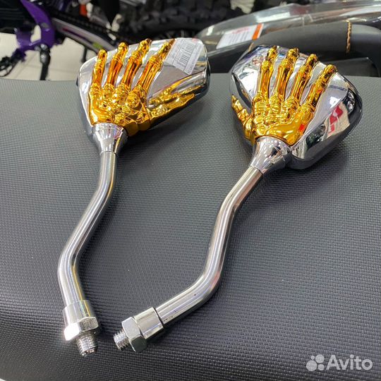 Зеркало заднего вида