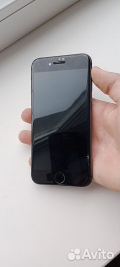 iPhone 8, 64 ГБ