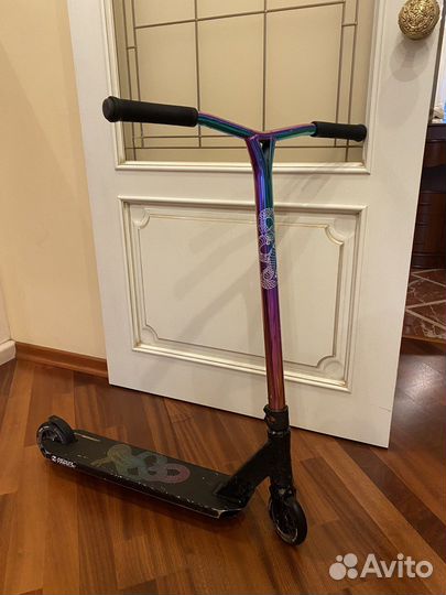 Самокат трюковый Novatrack professional