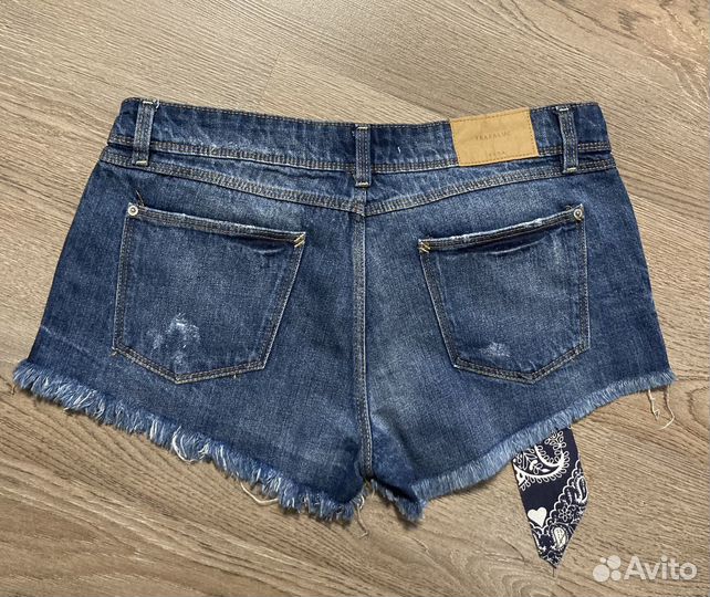 Джинсовые вещи. Куртка. Шорты Zara и Hotpant 44/46