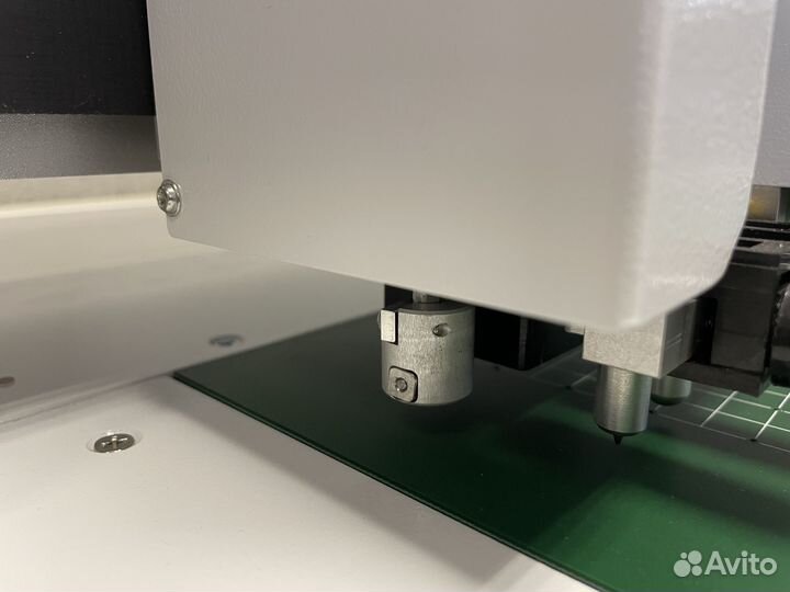 Планшетный плоттер Saga (4 головочный)