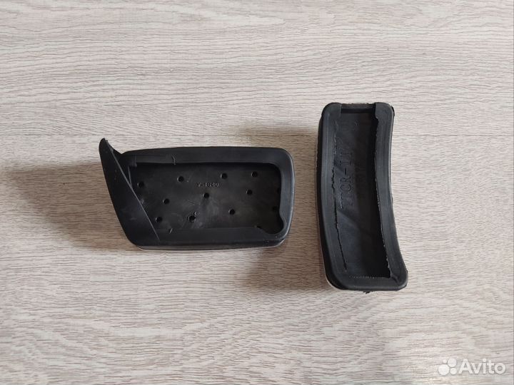 Накладки на педали для Exeed