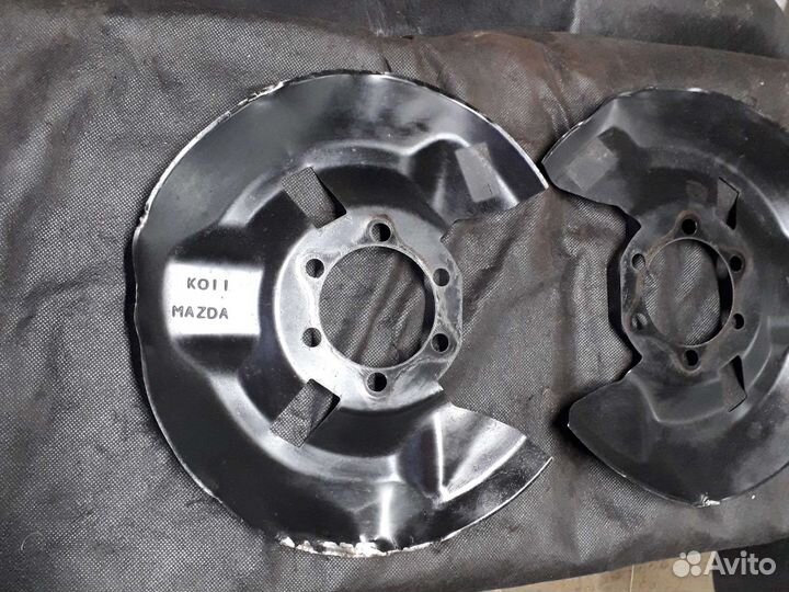 Щиток тормозного диска Mazda CX-5