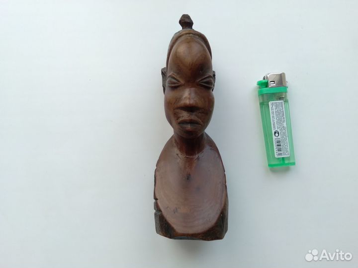 Африканские статуэтки из дерева