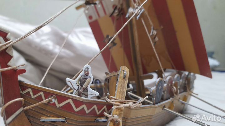 Русская ладья из картона