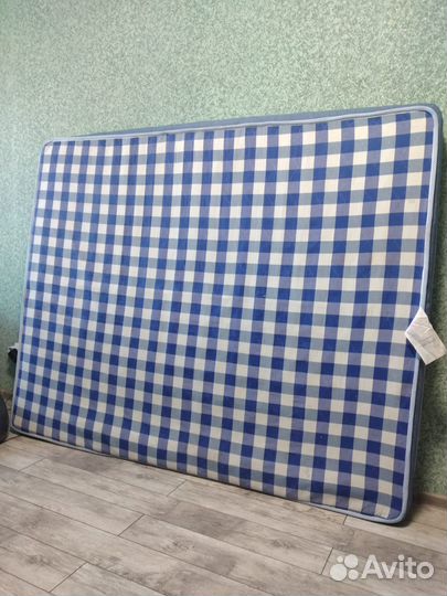 Матрас 160х200 бу