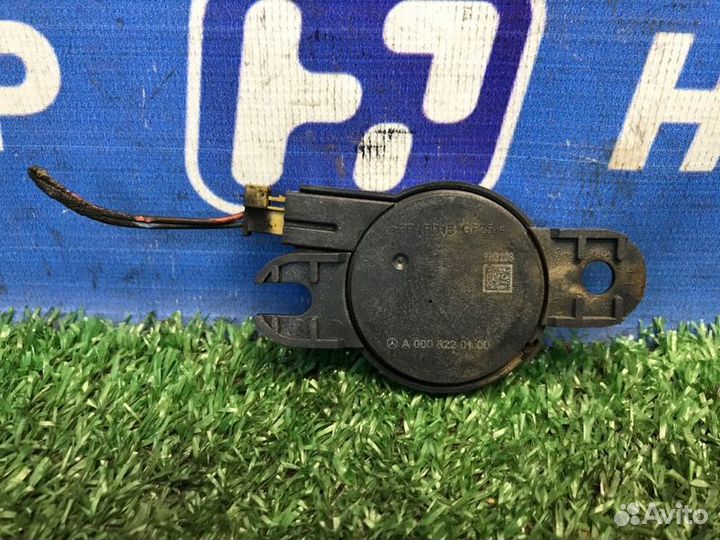 Динамик Mercedes A-Class W177 1.3 2019