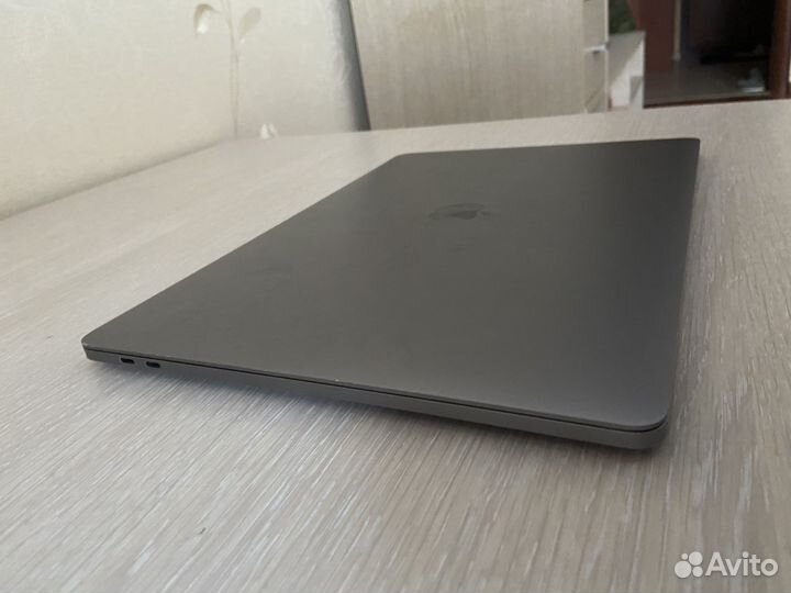 Macbook pro 15-inch, 2017