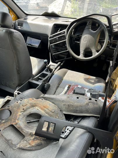 Разбор toyota carina е 1994 st190