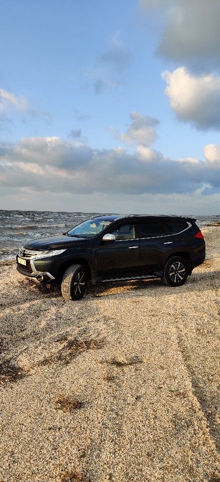 Mitsubishi Pajero Sport: фото владельца