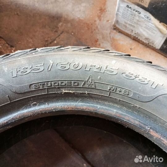 Sava Eskimo Stud 185/60 R15 88T