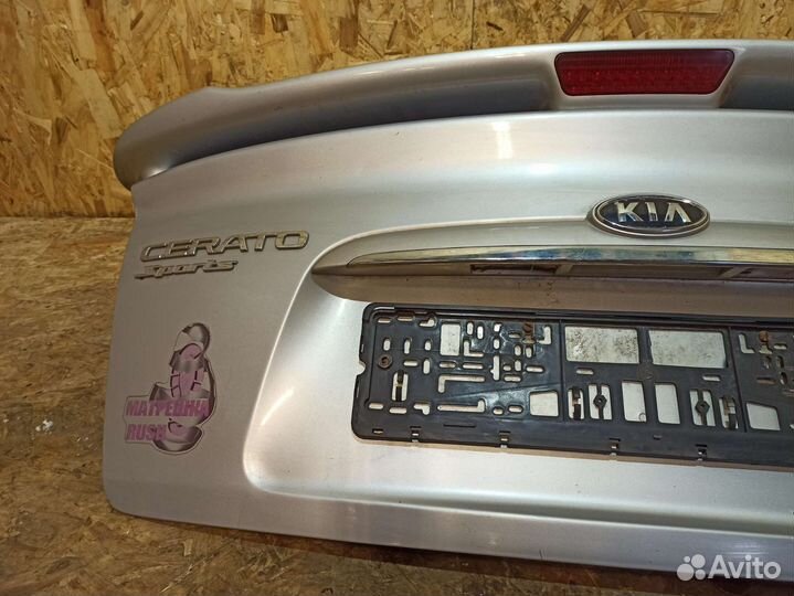 Крышка багажника Kia Cerato 1 седан