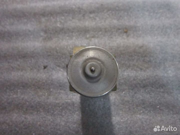 Клапан кондиционера VW Touareg 2002-2010,Cayenne 2