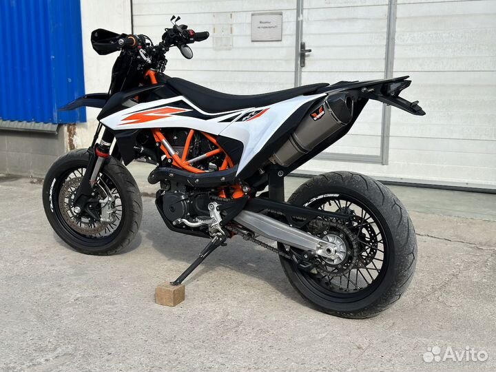 KTM 690 SMC R 2019
