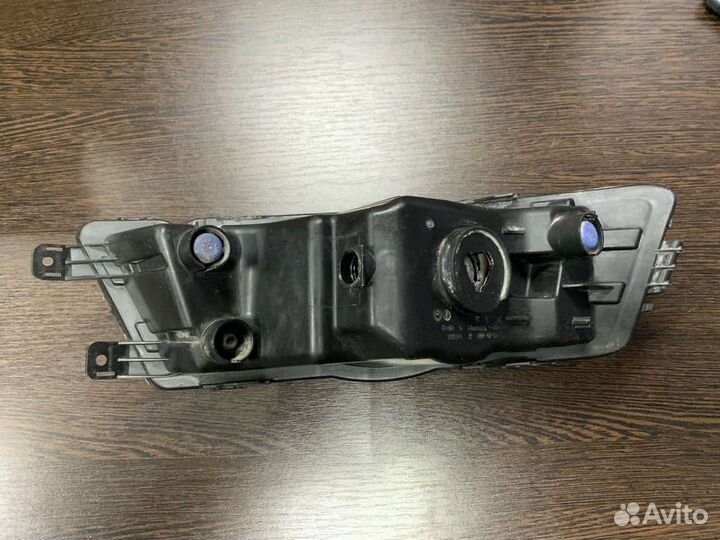 Фара противотуманная правая для Skoda Octavia (A7)