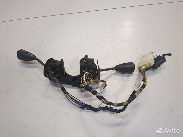 Переключатель поворотов и дворников BMW 3 E36, 199