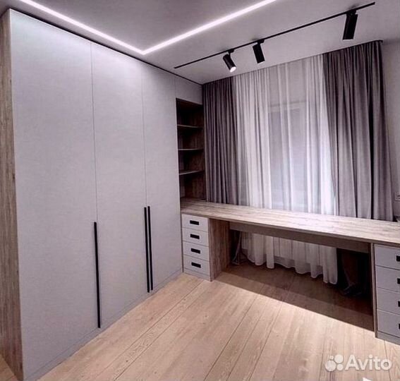 Шкаф в прихожую на заказ. Доставка и сборка