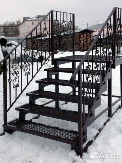 Лестница для крыльца на заказ