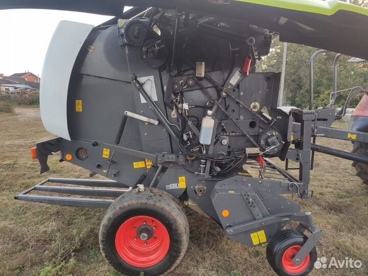 Пресс-подборщик Claas Variant, 2011