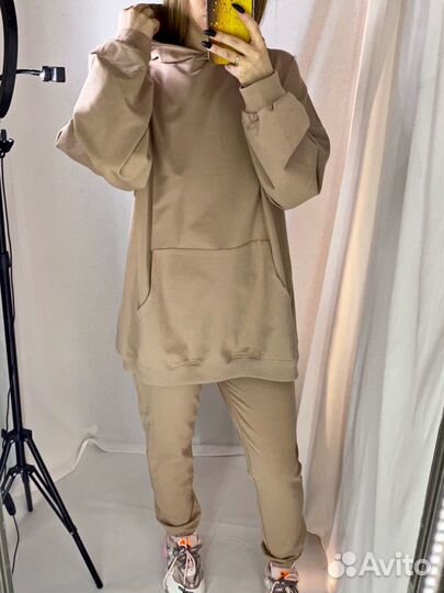 Спортивный костюм