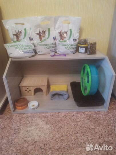 Дом-витрина для ежа или других мелких грызунов