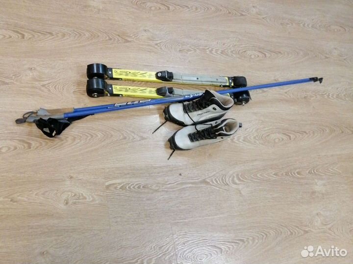 Беговые лыжи