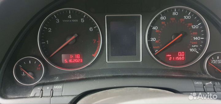Audi A4 1.8 МТ, 2002, битый, 355 000 км