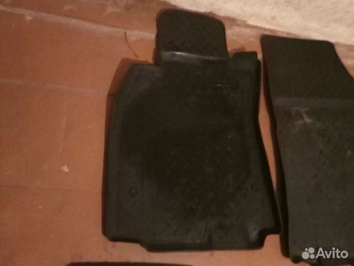 Напольные коврики в Рено флюенс оригинал