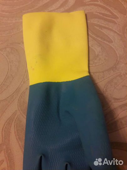 Перчатки новые