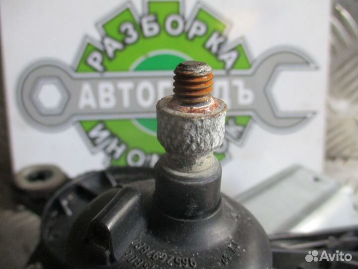 Моторчик стеклоочистителя задний Citroen C4 2007г