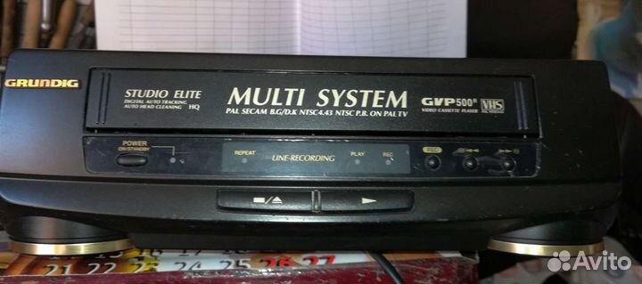 Видеомагнитофон Grundig
