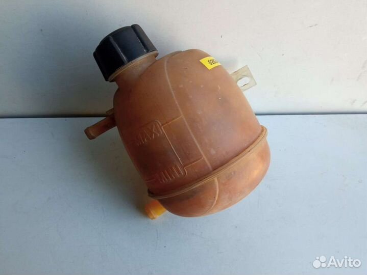 Расширительный бачок Renault Scenic 1 7700839184