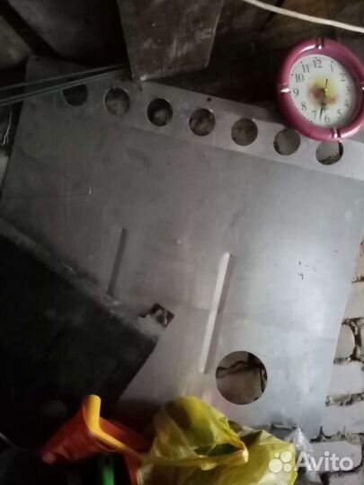 Поддоны новые от ваз и priora