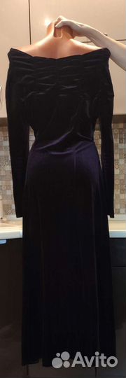 Платье бархатное, р. 44