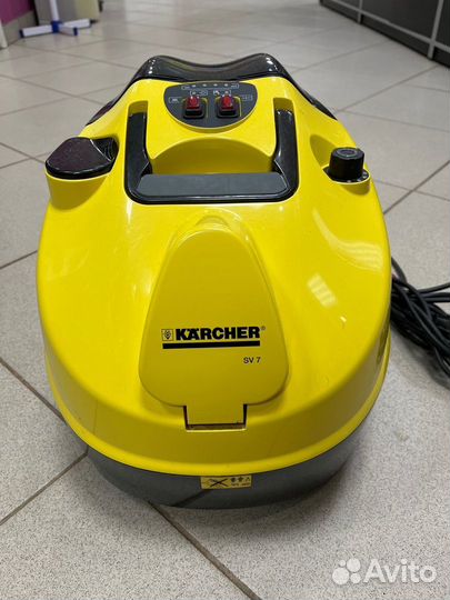 Паровой пылесос Karcher SV7
